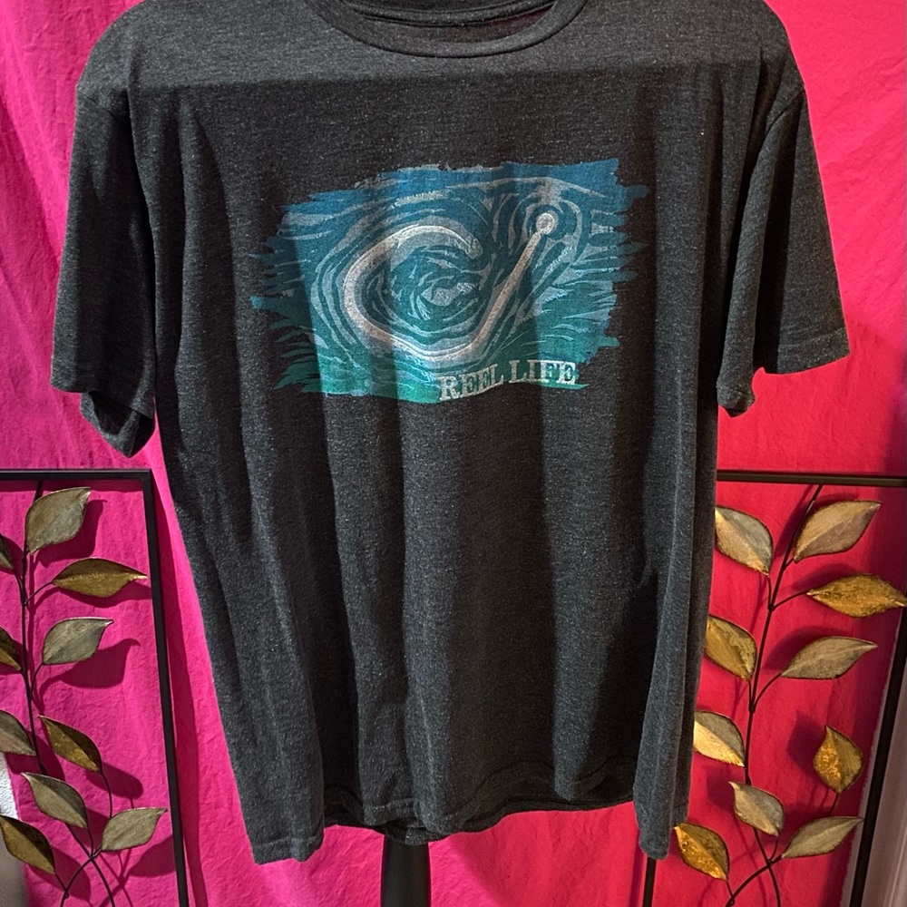 🖤Reel Life Men’s T-shirt Size Large - Picture 3 of 7